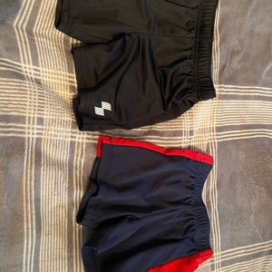 8 pair of 2t boy toddler shorts.